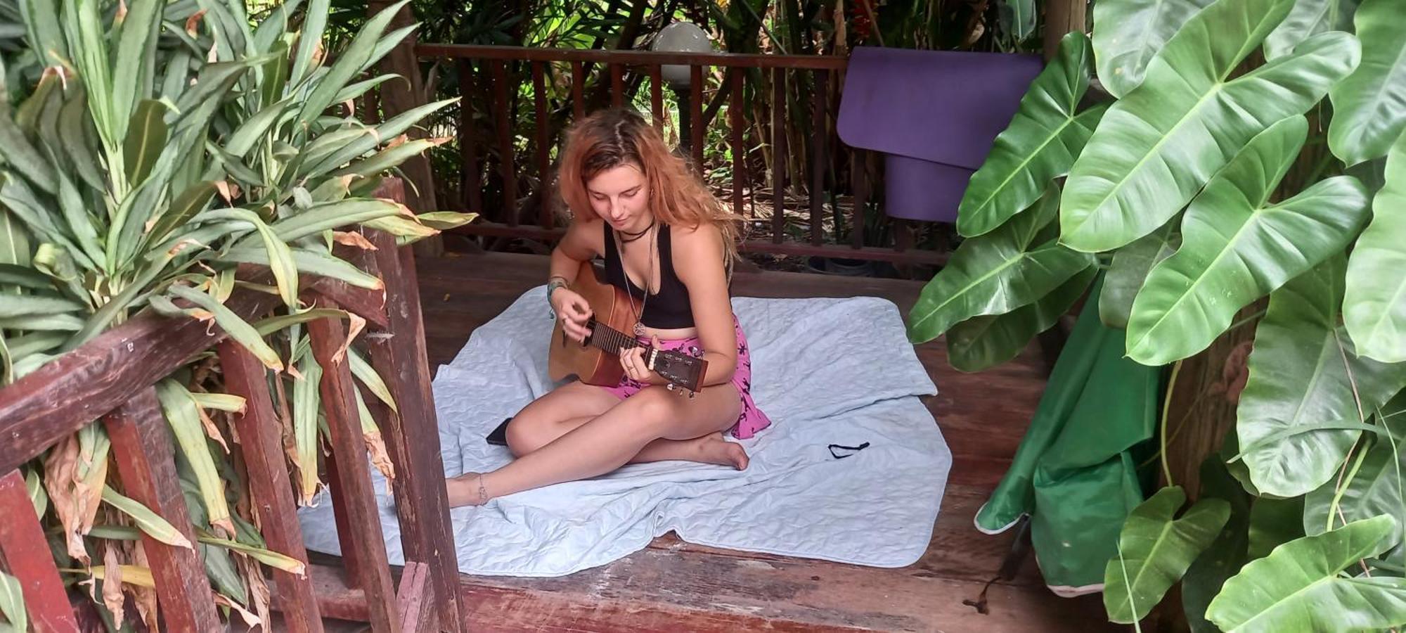 Plus Hostel Ayutthaya Esterno foto